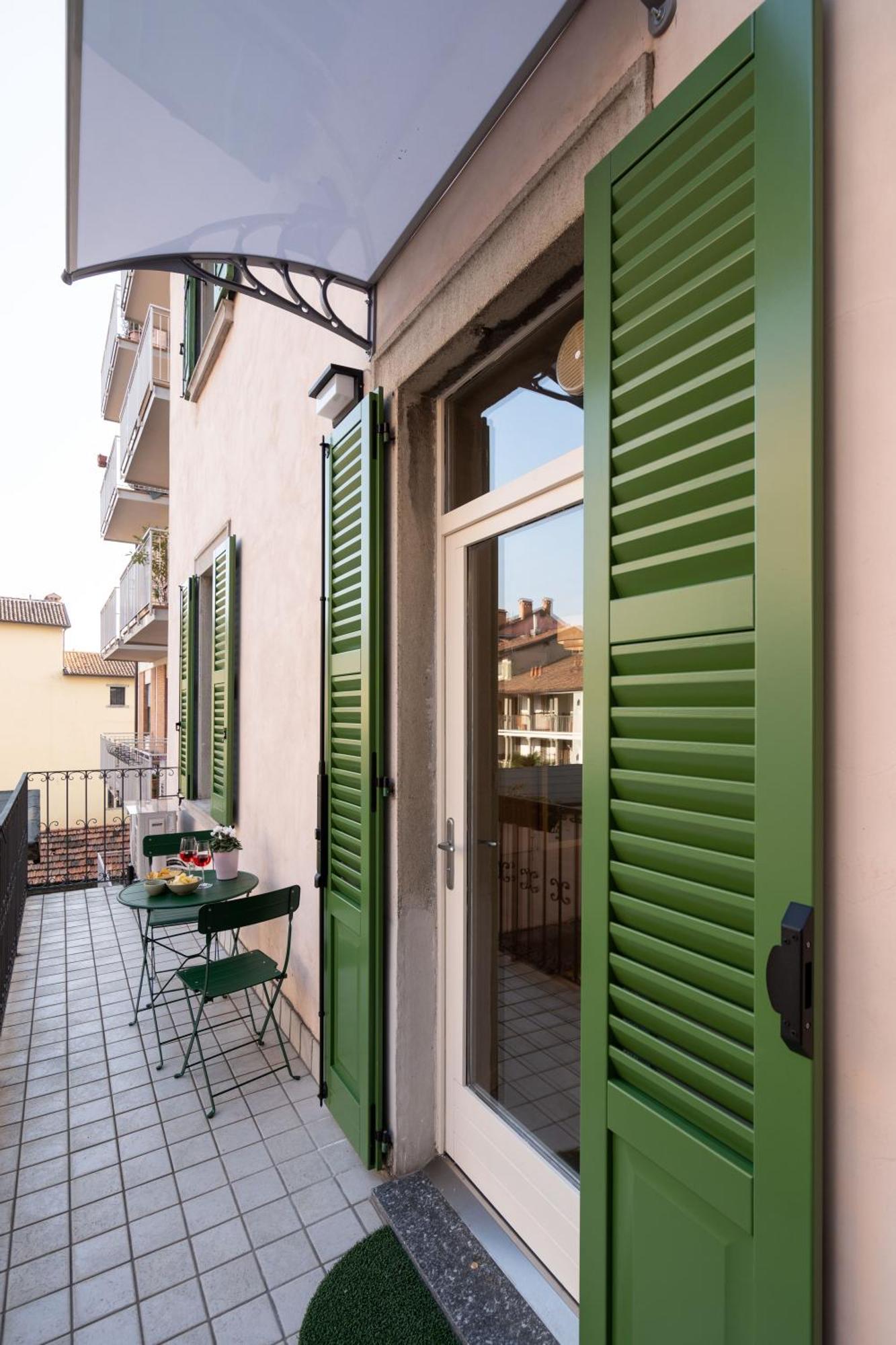La Farfalla Blu - Boutique Apartment Bergamo Exterior photo